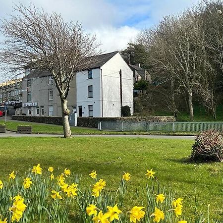 Caernarfon Modern Townhouse Snowdonia Villa Bagian luar foto