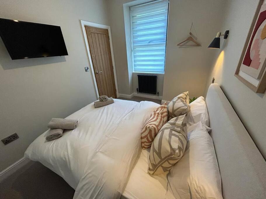 Caernarfon Modern Townhouse Snowdonia Villa Bagian luar foto